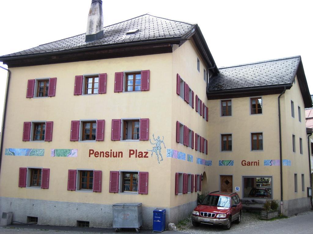 Hotel Pensiun Garni Plaz Scuol Exterior foto